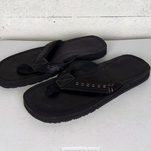 Tommy Hilfiger Men's Black Leather Flip Flops Size 13 - Picture 1 of 14